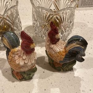 JAY’S IMPORT ROOSTER SALT AND PEPPER SET